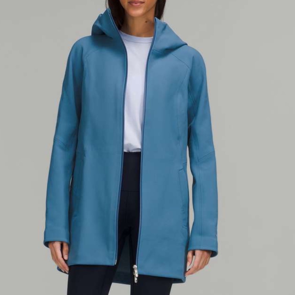 LULULemon RepelShell Rain jacket size 14